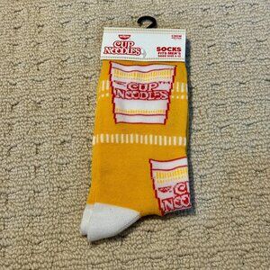 New Cup Noodles Novelty Crew Socks Size 6-12/13 - Men's/Women's -